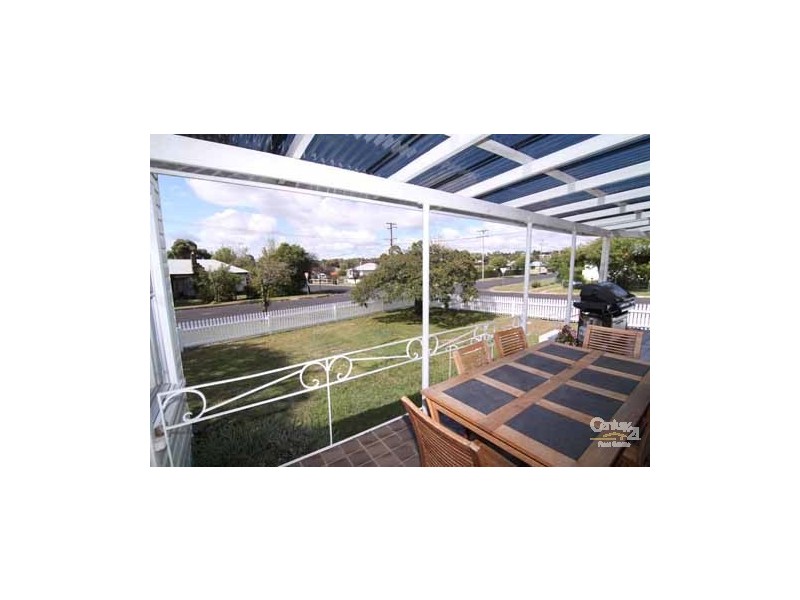 9 Hilton Street, Glen Innes NSW 2370