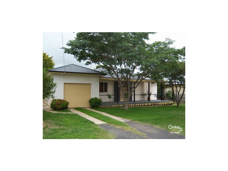 8 Pitt Street, Glen Innes NSW 2370