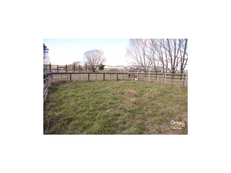 15 Stonehenge Road, Glen Innes NSW 2370