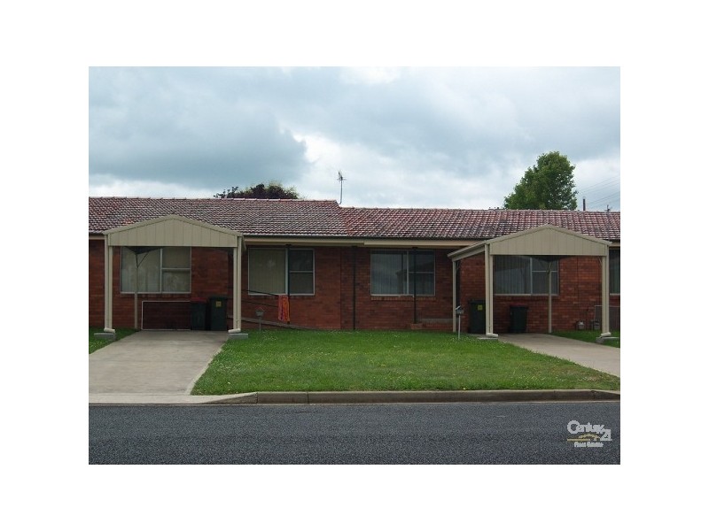 2/65 Lawrence Street, Glen Innes NSW 2370