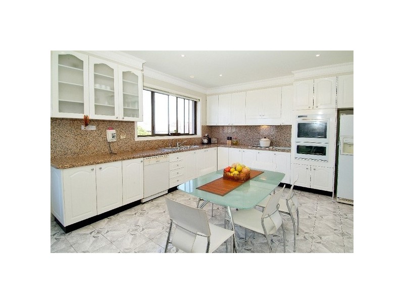 10 RYAN AVENUE, Maroubra NSW 2035