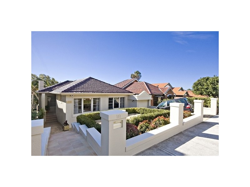 111 PRINCE EDWARD AVENUE, Earlwood NSW 2206