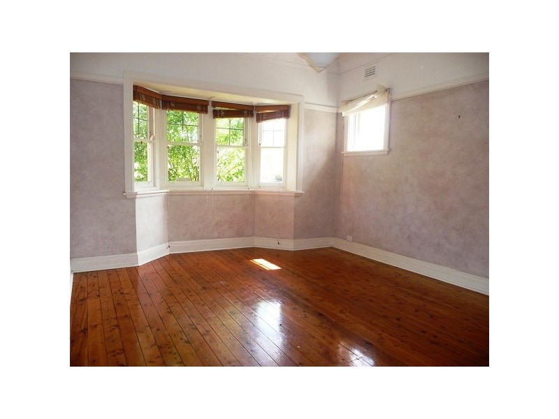 30 Vernon Avenue, Eastlakes NSW 2018