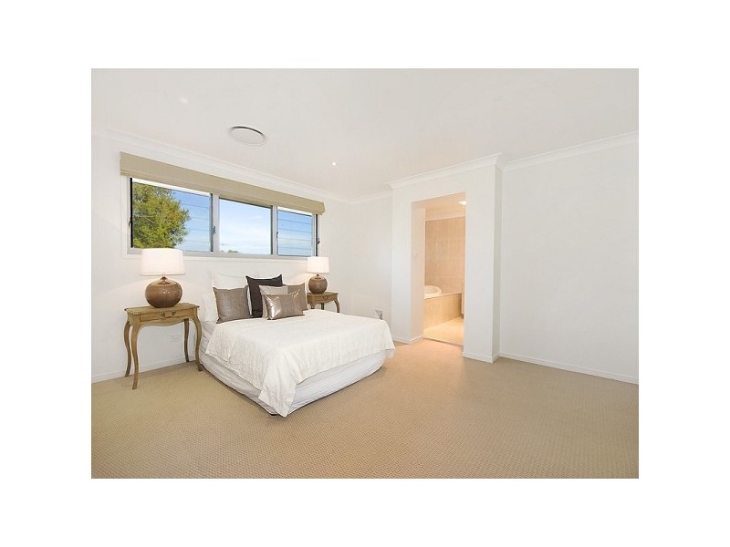 17 HOLT STREET, North Ryde NSW 2113