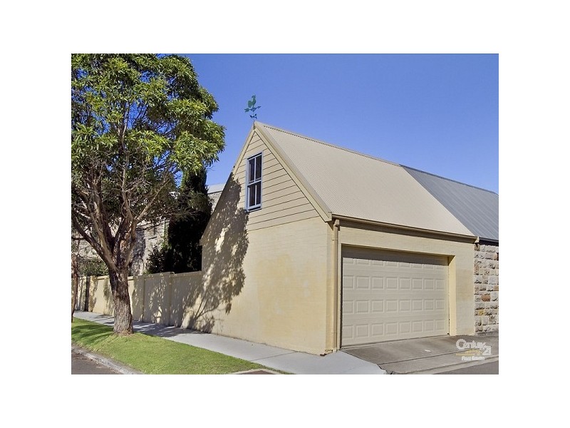 2 Bishops Avenue, Clovelly NSW 2031