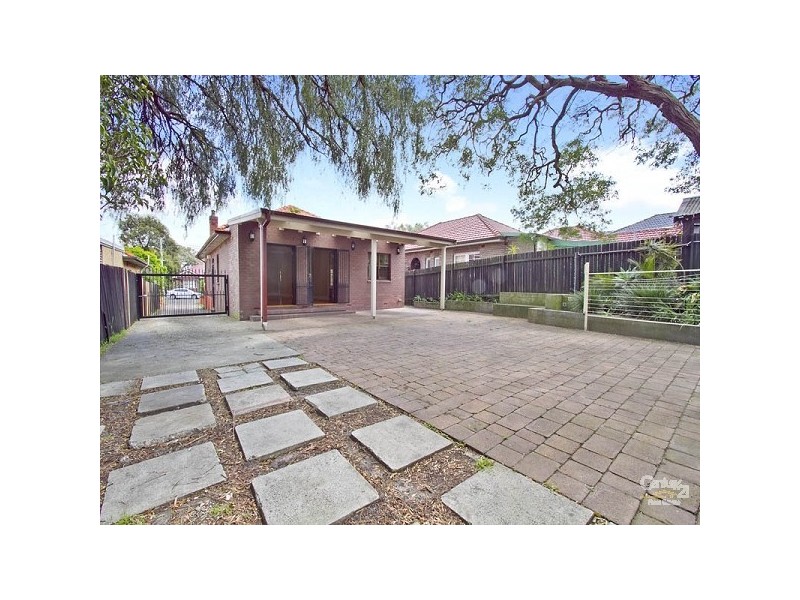 30 Vernon Avenue, Eastlakes NSW 2018