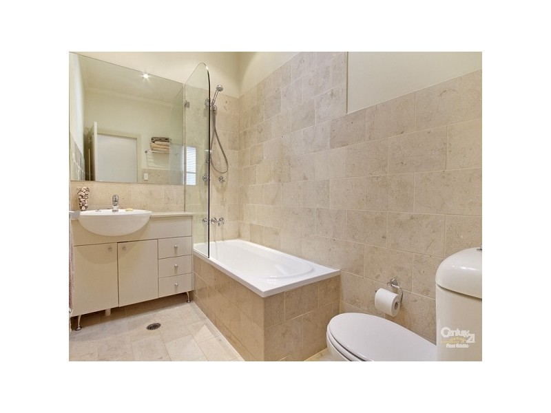 18 Grosvenor Street, Kensington NSW 2033