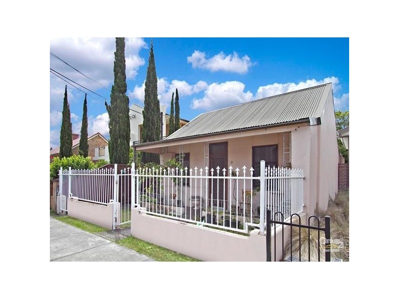 6 Miles Street, Mascot NSW 2020