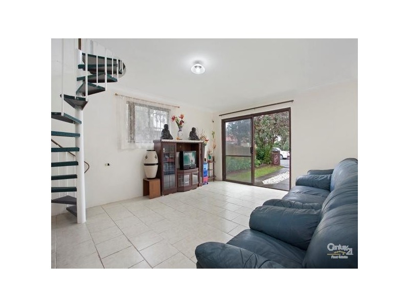 62 Tenterden Road, Botany NSW 2019