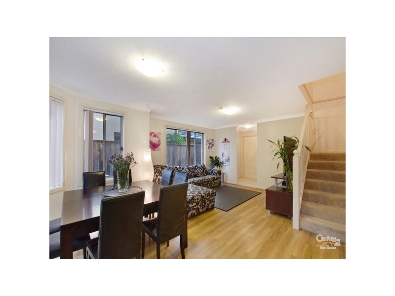 2/4 Fabry Street, Botany NSW 2019