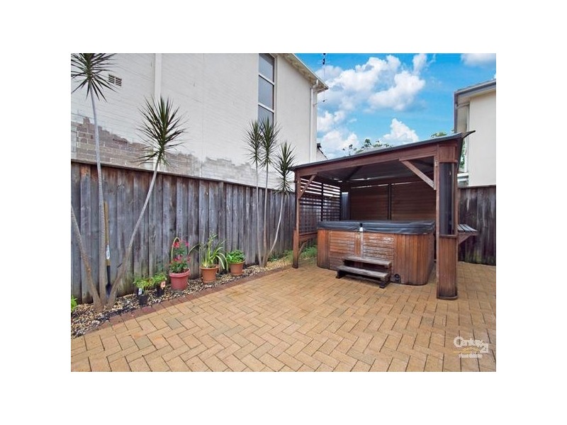 2/4 Fabry Street, Botany NSW 2019