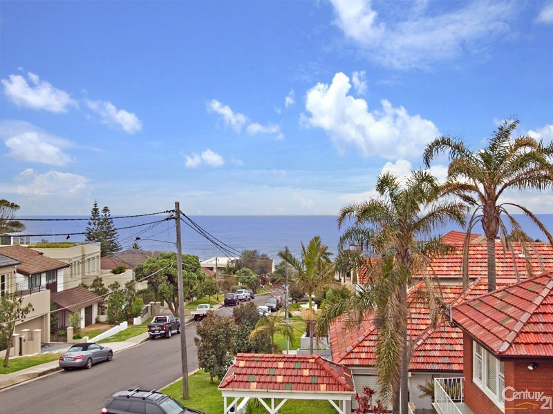 11 Edgecliffe Avenue, South Coogee NSW 2034