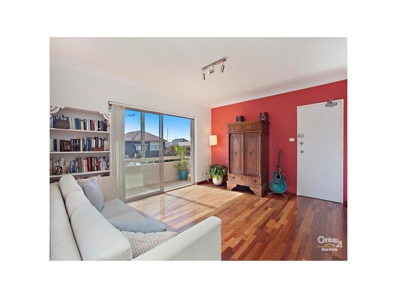 2/217 Malabar Road, Coogee NSW 2034