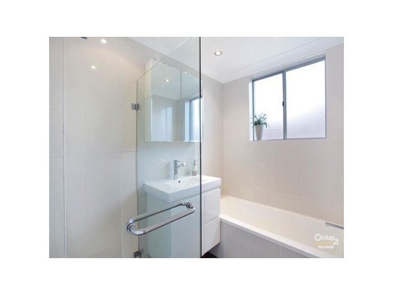 2/217 Malabar Road, Coogee NSW 2034