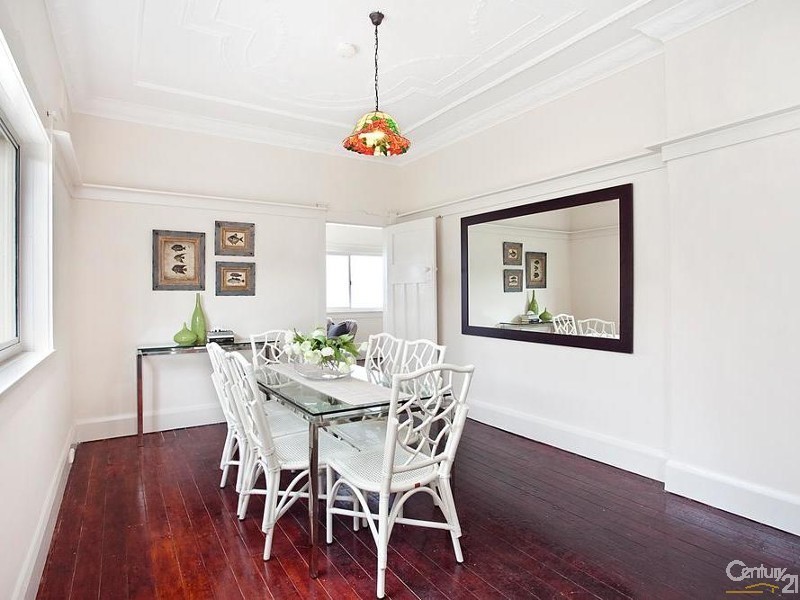 3 Seaview Street, Clovelly NSW 2031