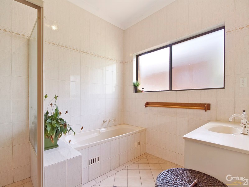 2 Abbe Receveur Place, Little Bay NSW 2036