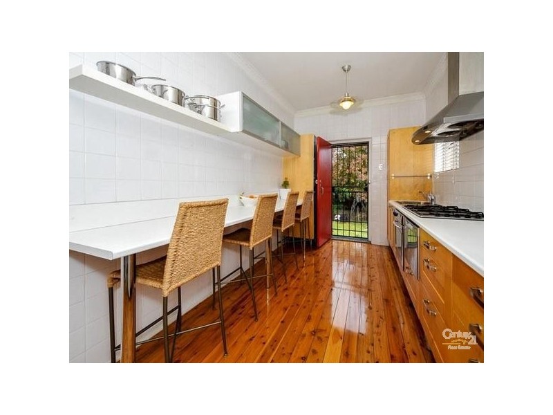 4/3 Todman Avenue, Kensington NSW 2033