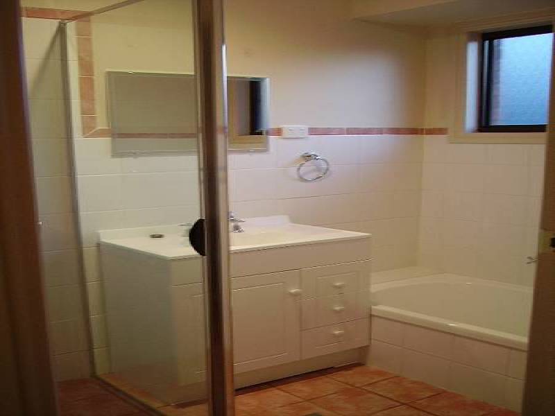 14 Holland Close, Springfield NSW 2250