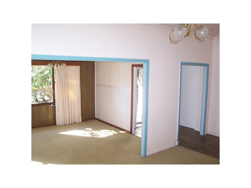 1 York Street, Point Frederick NSW 2250