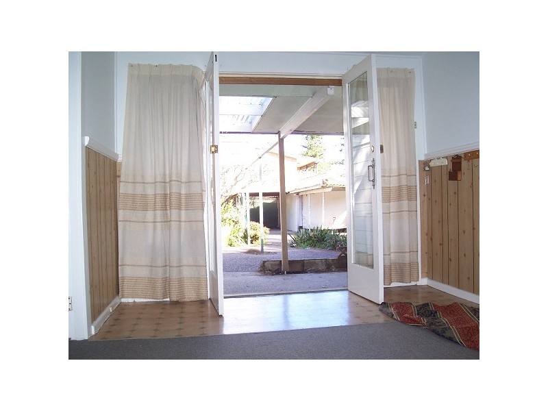 1 York Street, Point Frederick NSW 2250