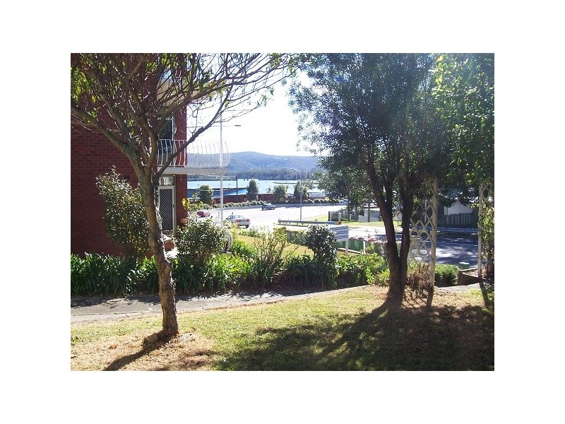 1 York Street, Point Frederick NSW 2250