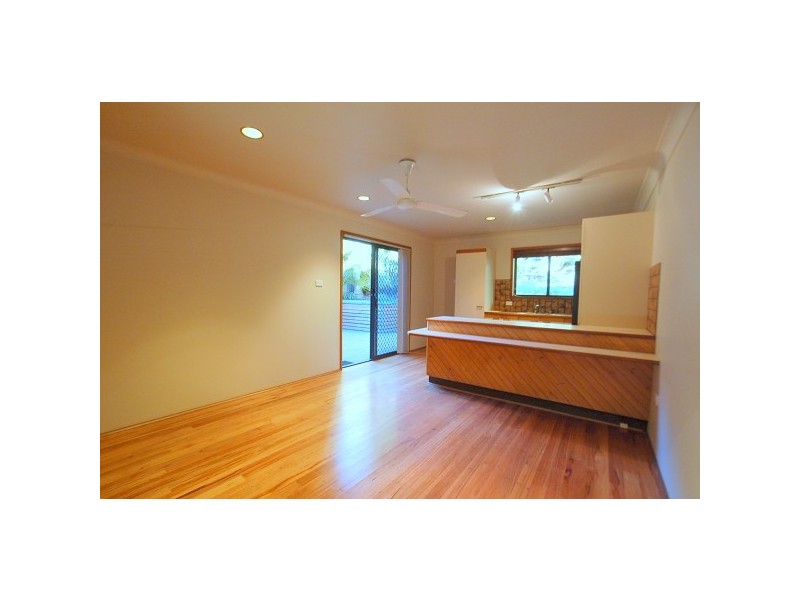 6 Duncan Road, North Avoca NSW 2260