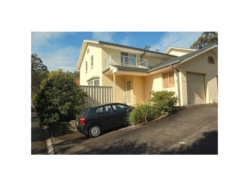 1/7 Jennie Cox Close, Erina NSW 2250