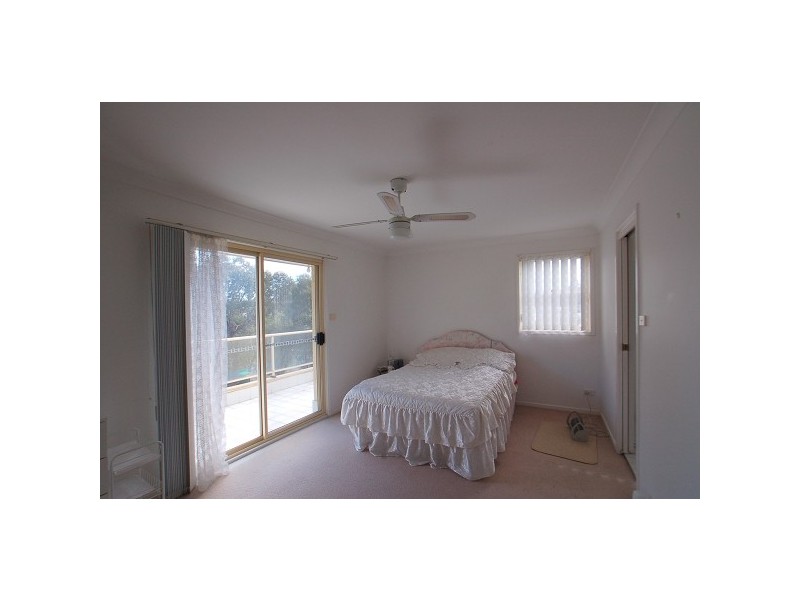 1/7 Jennie Cox Close, Erina NSW 2250