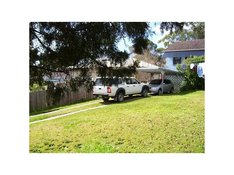 418 Cambell/Mann St, North Gosford NSW 2250