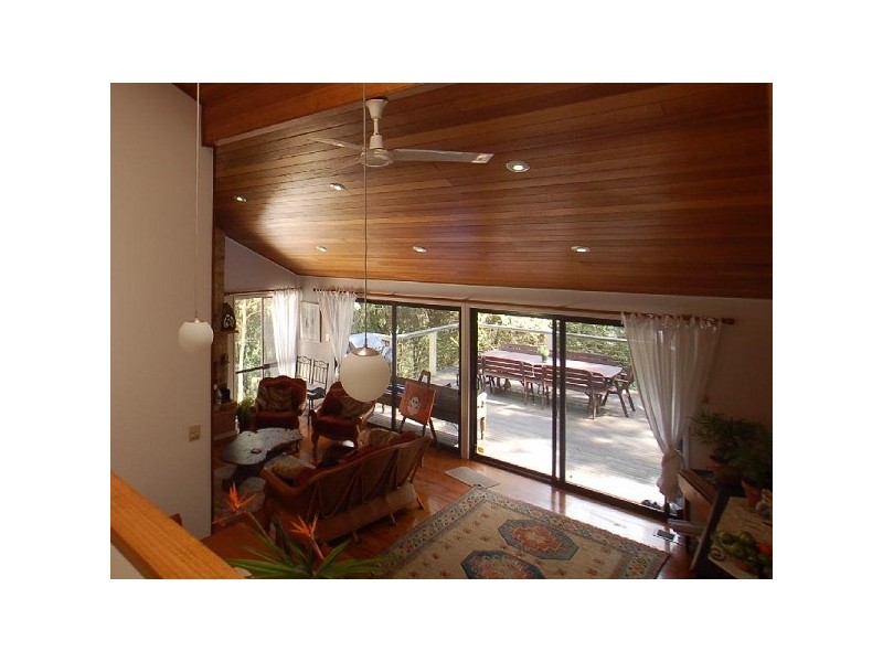 413 Oak rd, Matcham NSW 2250