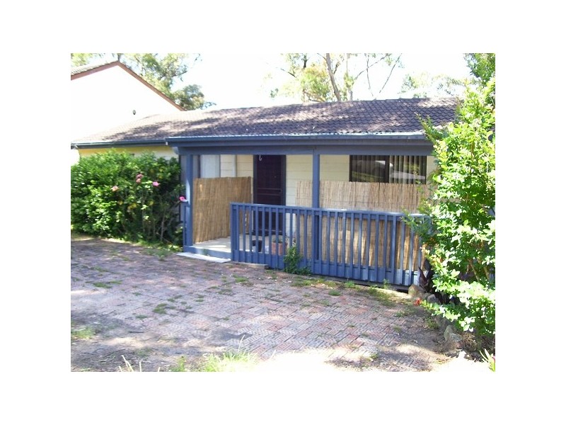 11 Plateau Rd, North Gosford NSW 2250
