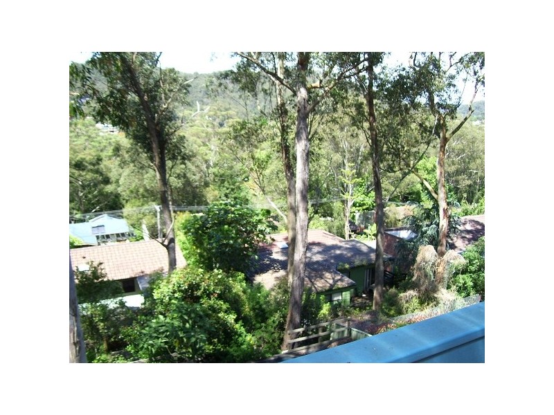 11 Plateau Rd, North Gosford NSW 2250