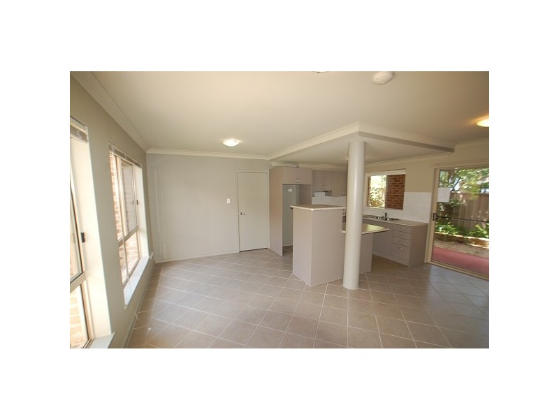 9 & 10/4-6 Webb Street, East Gosford NSW 2250