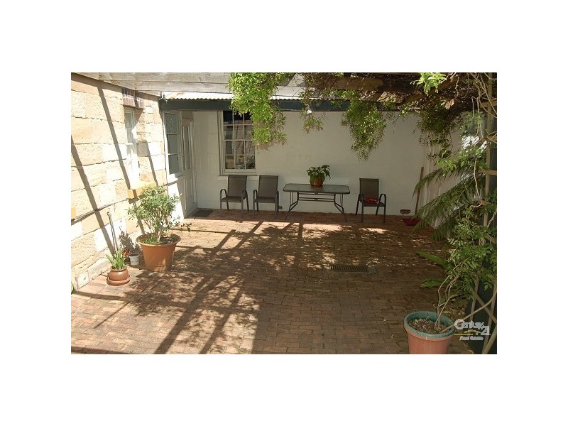 1 Wyoming rd, Wyoming NSW 2250