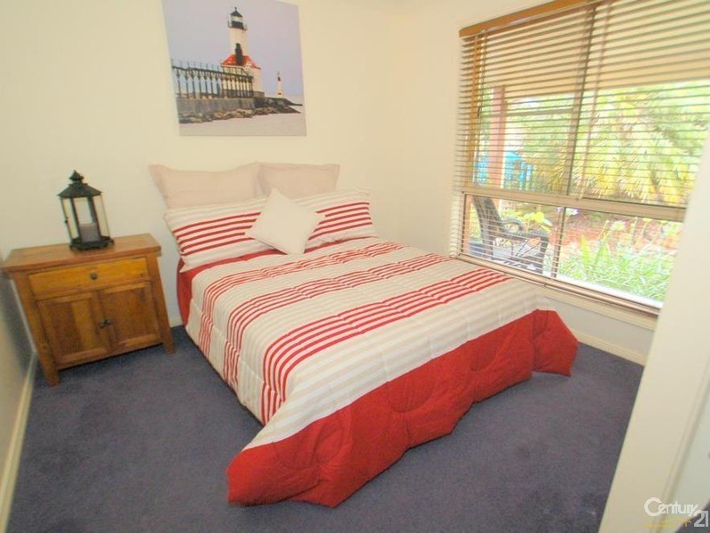 19 Blackbutt Street, Wyoming NSW 2250