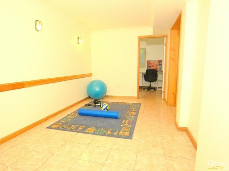 19 Blackbutt Street, Wyoming NSW 2250