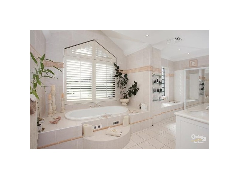 41 Caroline Street, East Gosford NSW 2250