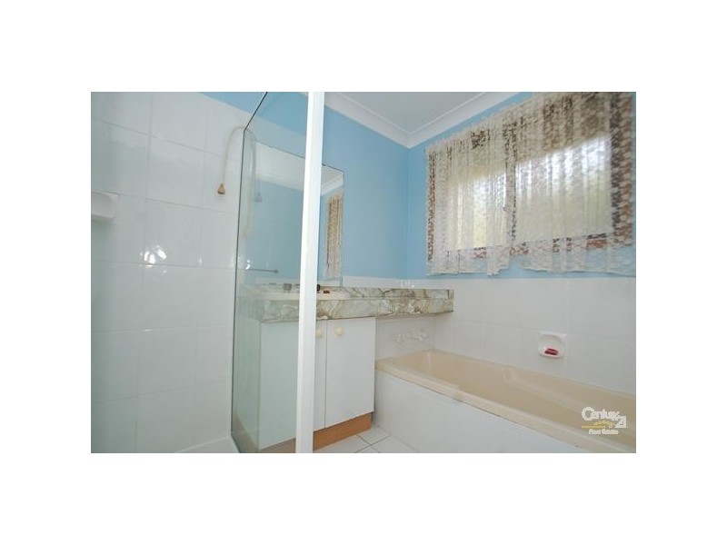 4 The Outlook, North Gosford NSW 2250