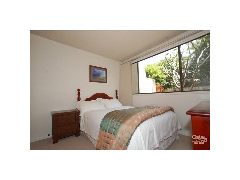 Point Frederick NSW 2250