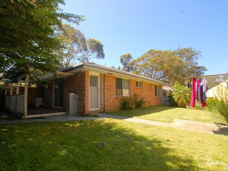 5b Dalgety Crescent, Green Point NSW 2251