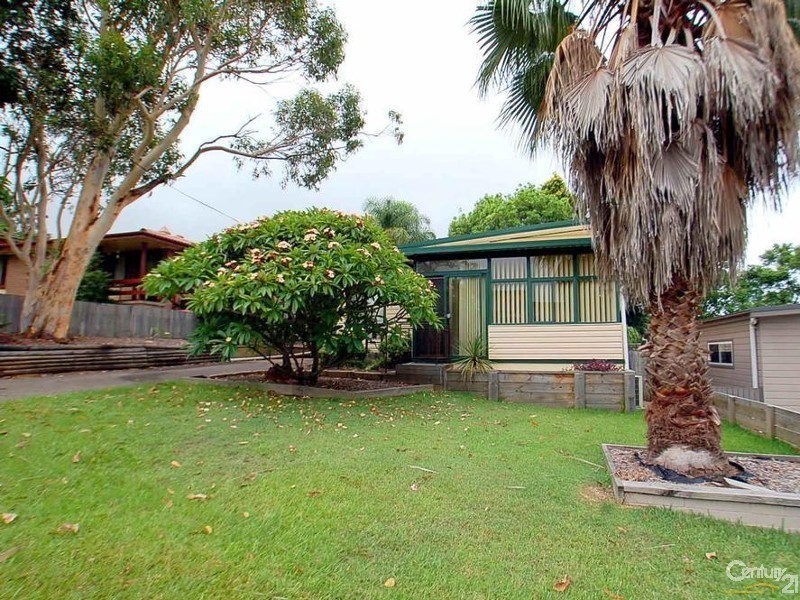 64 Cary st, Wyoming NSW 2250