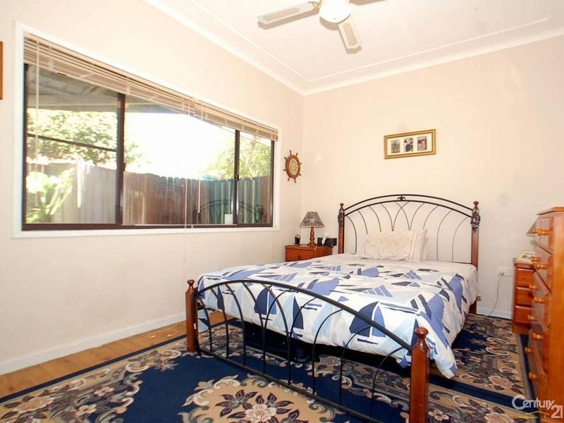 64 Cary st, Wyoming NSW 2250