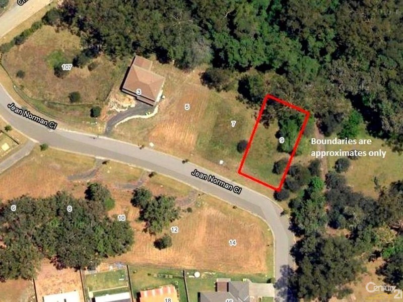 9 Jean Norman cl, Wyoming NSW 2250