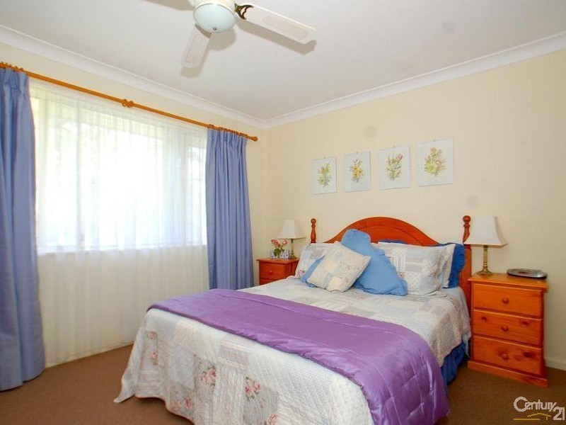 1 Maranoa Street, Wyoming NSW 2250