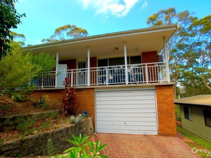 37 Plateau Road, North Gosford NSW 2250