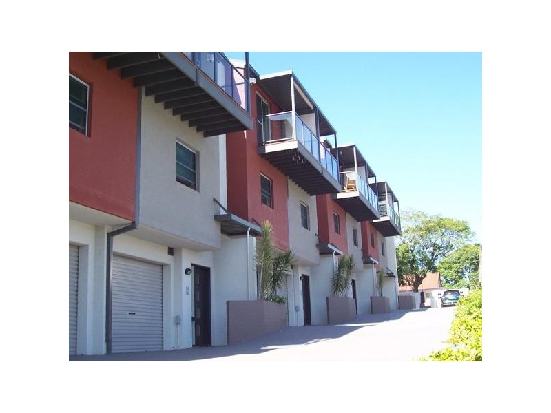 Point Frederick NSW 2250