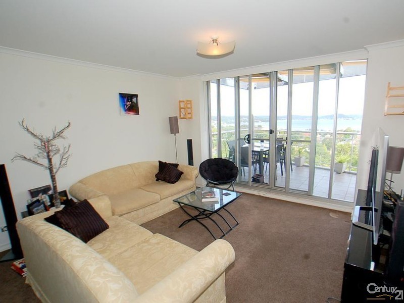172/80 John Whiteway dr, Gosford NSW 2250