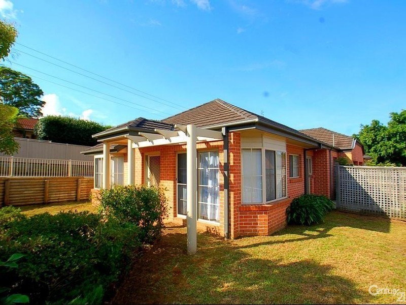 2/35a Hanlan Street South, Narara NSW 2250