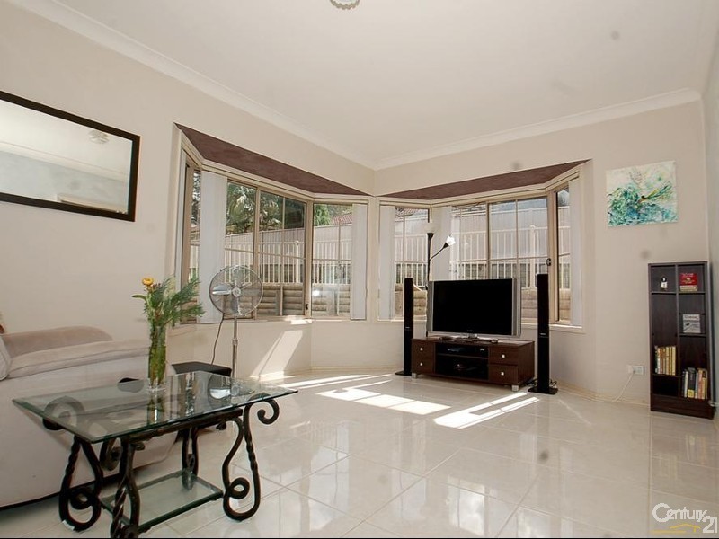 2/35a Hanlan Street South, Narara NSW 2250