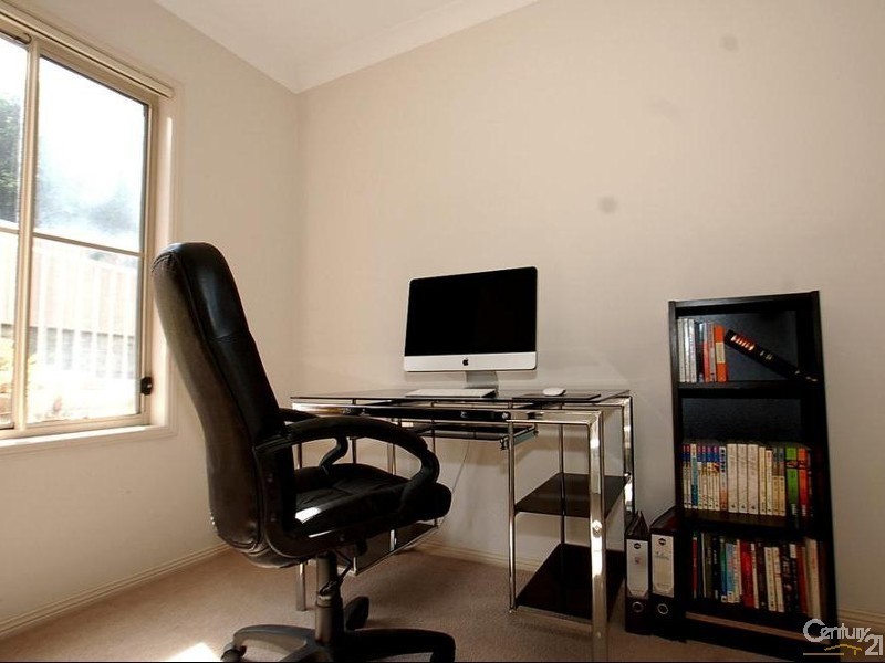 2/35a Hanlan Street South, Narara NSW 2250